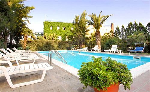 Eden Riviera